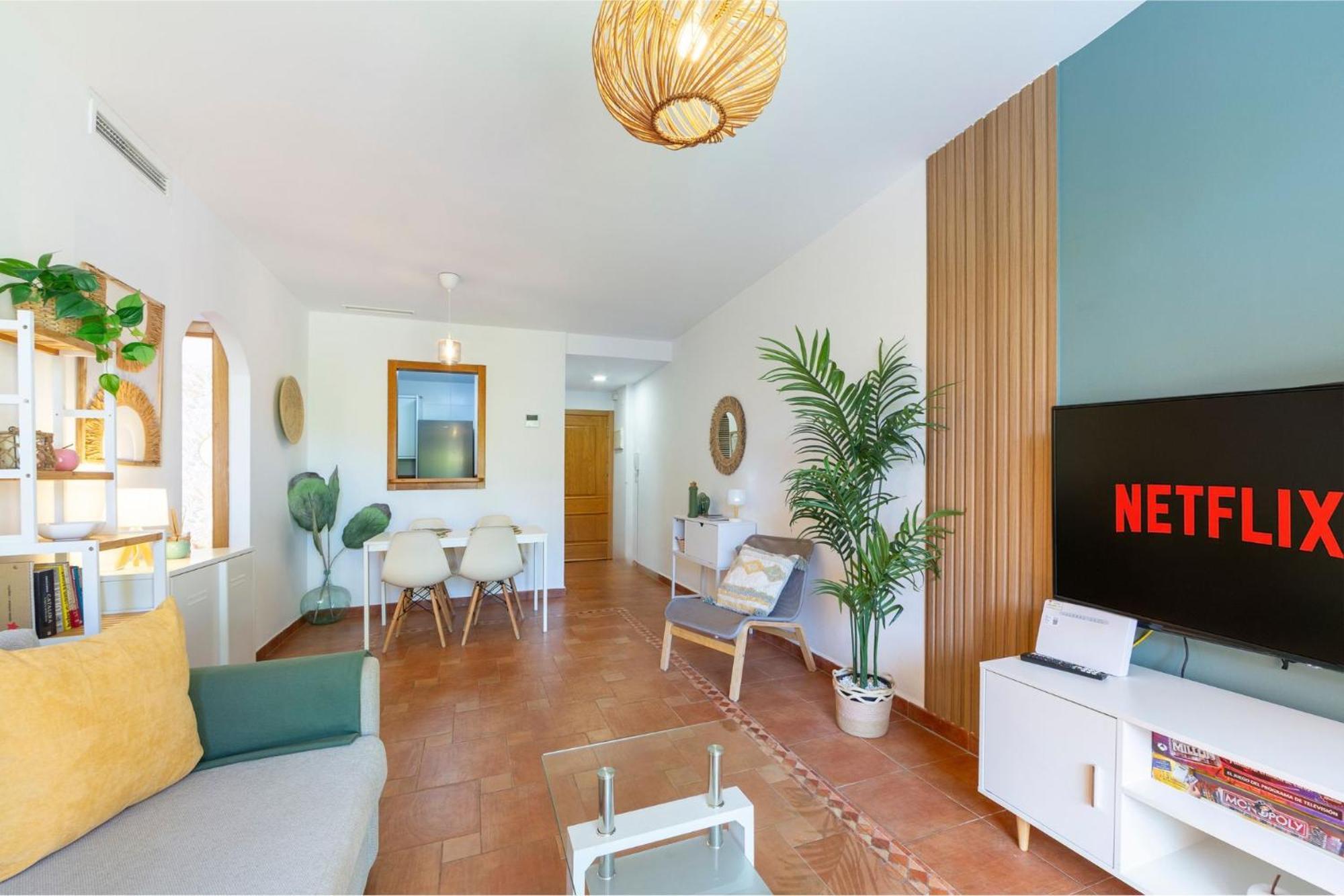 Jardin Privado # Netflix # Playa A 8Min # Wifi # Familia # Apartamento Vera Exterior photo